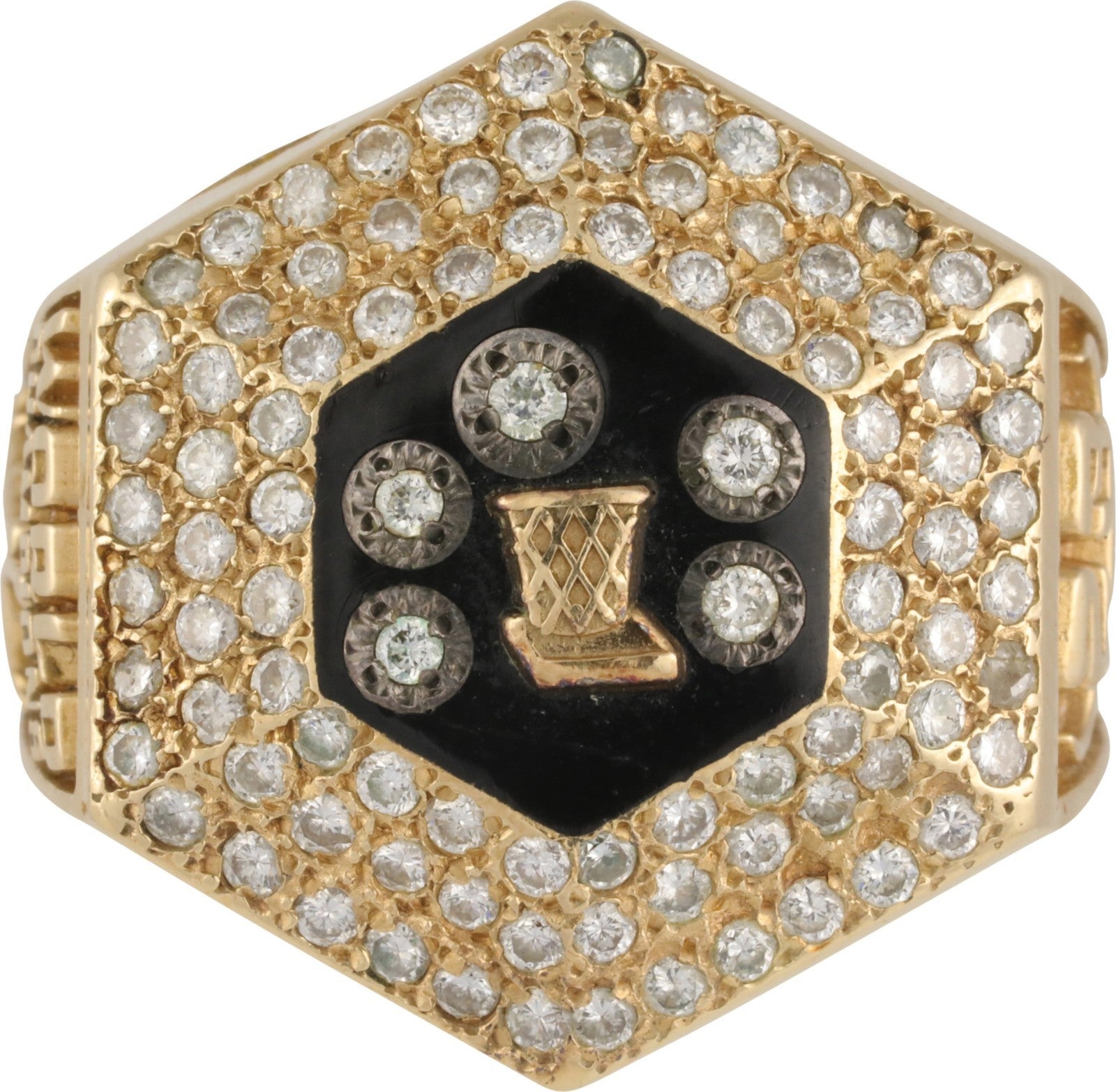 Michael Jordan 1997 Chicago Bulls Championship Ring from Iconic Security Guard0