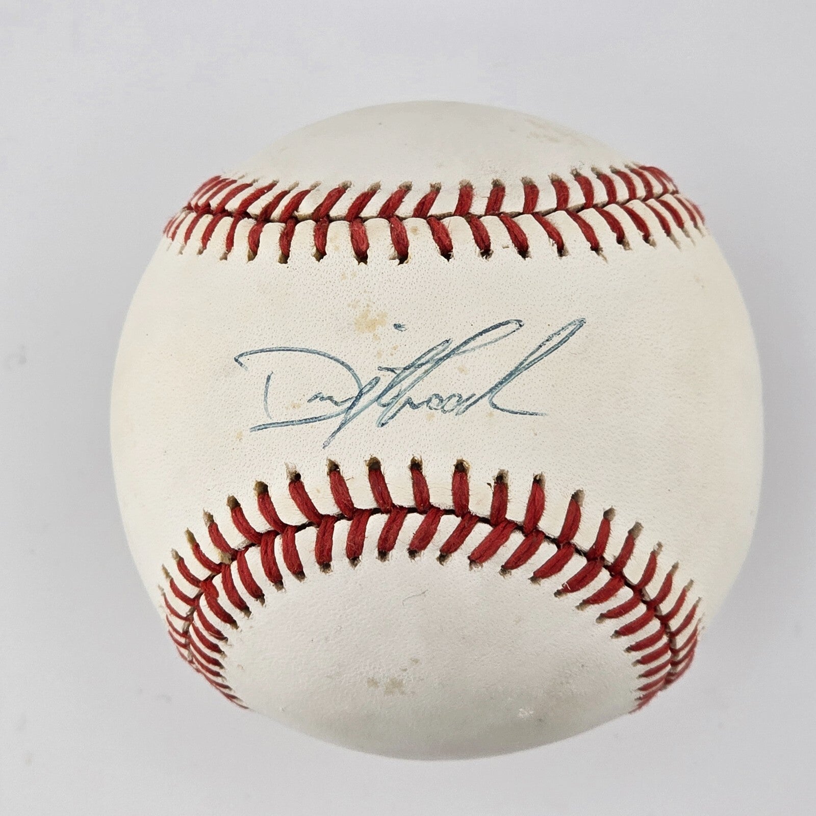 Dwight Gooden Signed Baseball. Hall of Famer. New York Mets. JSA0