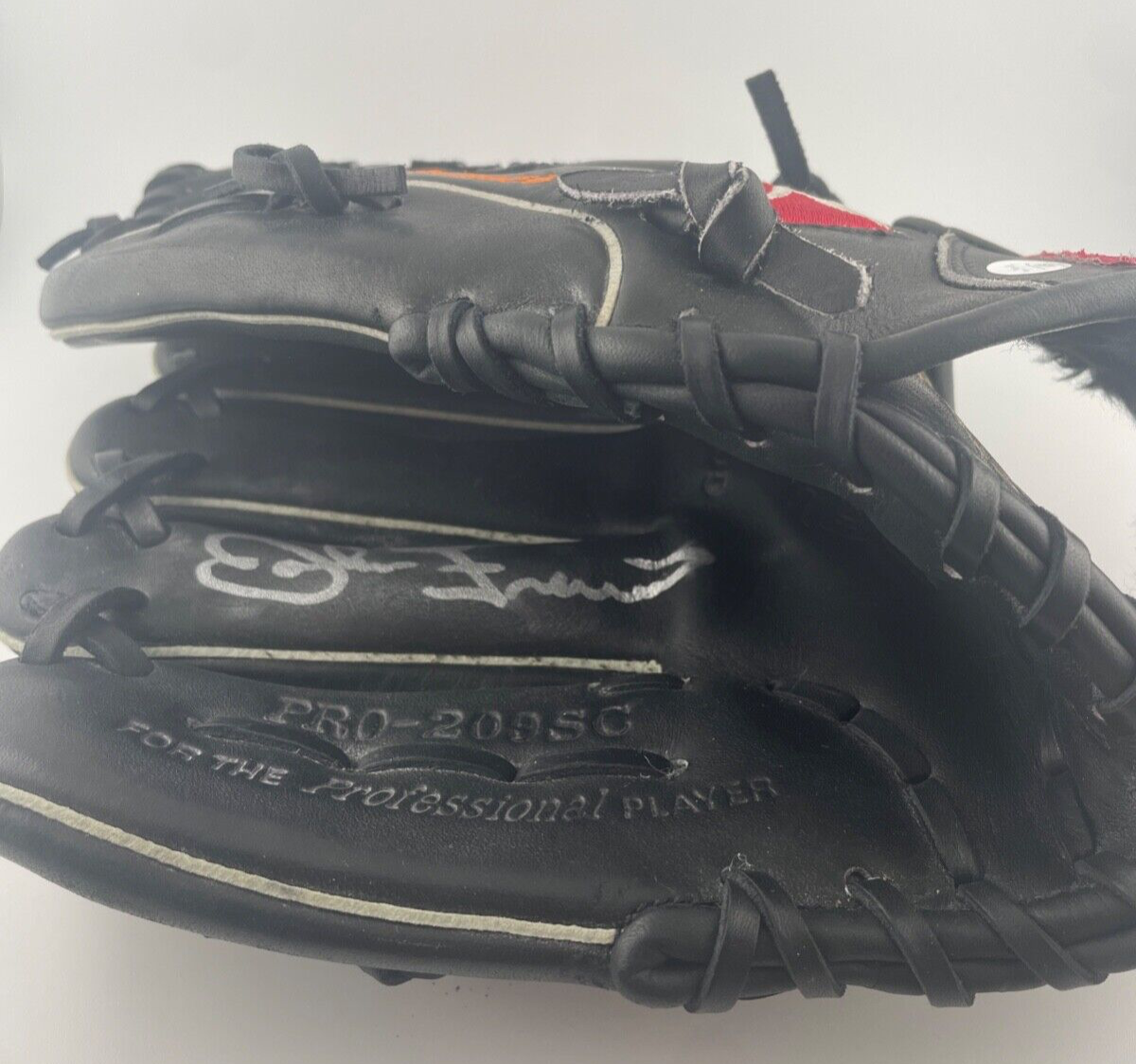 John Franco Signed Game Used Glove. New York Mets. JSA