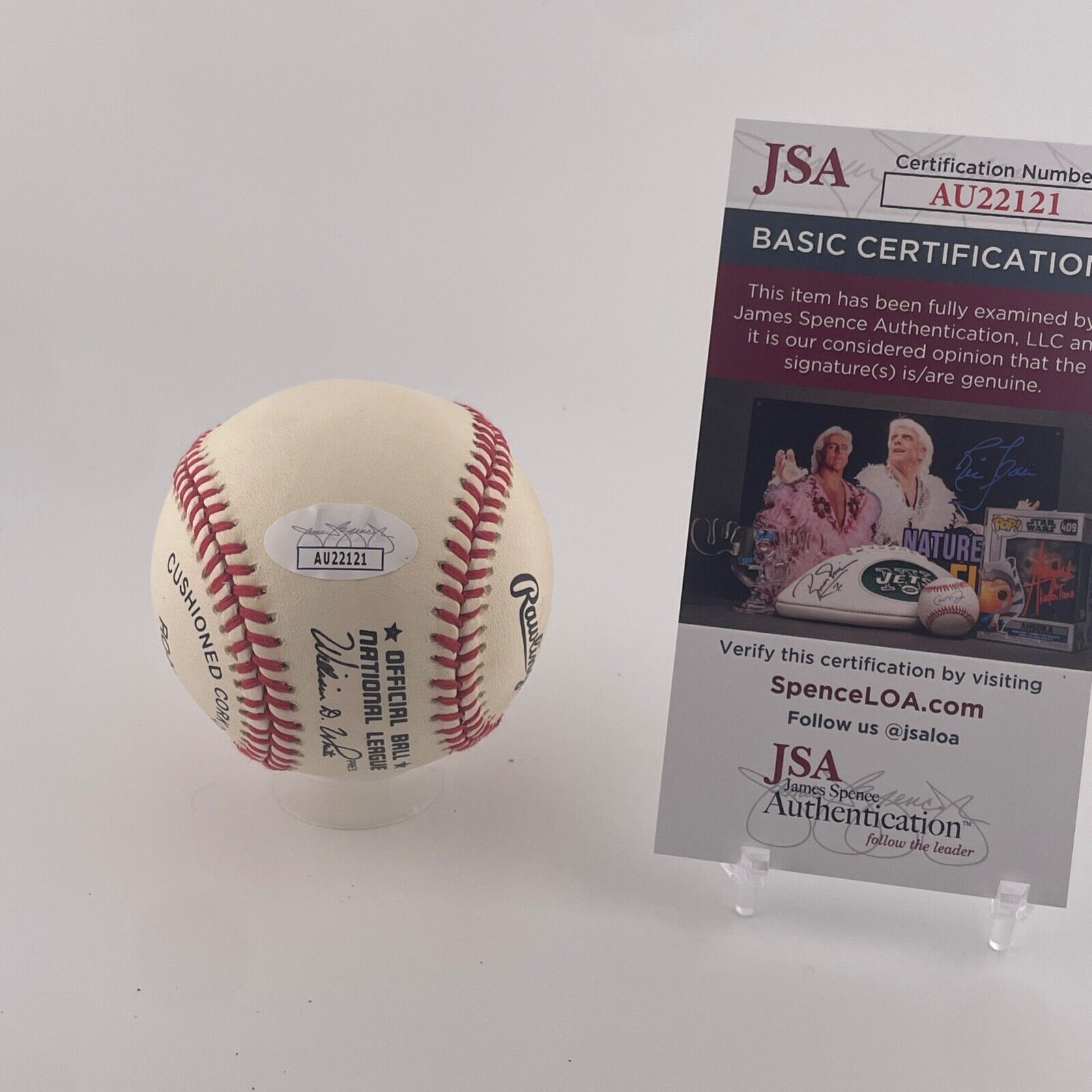 Eddie Murray Single Signed Baseball. HOF. JSA