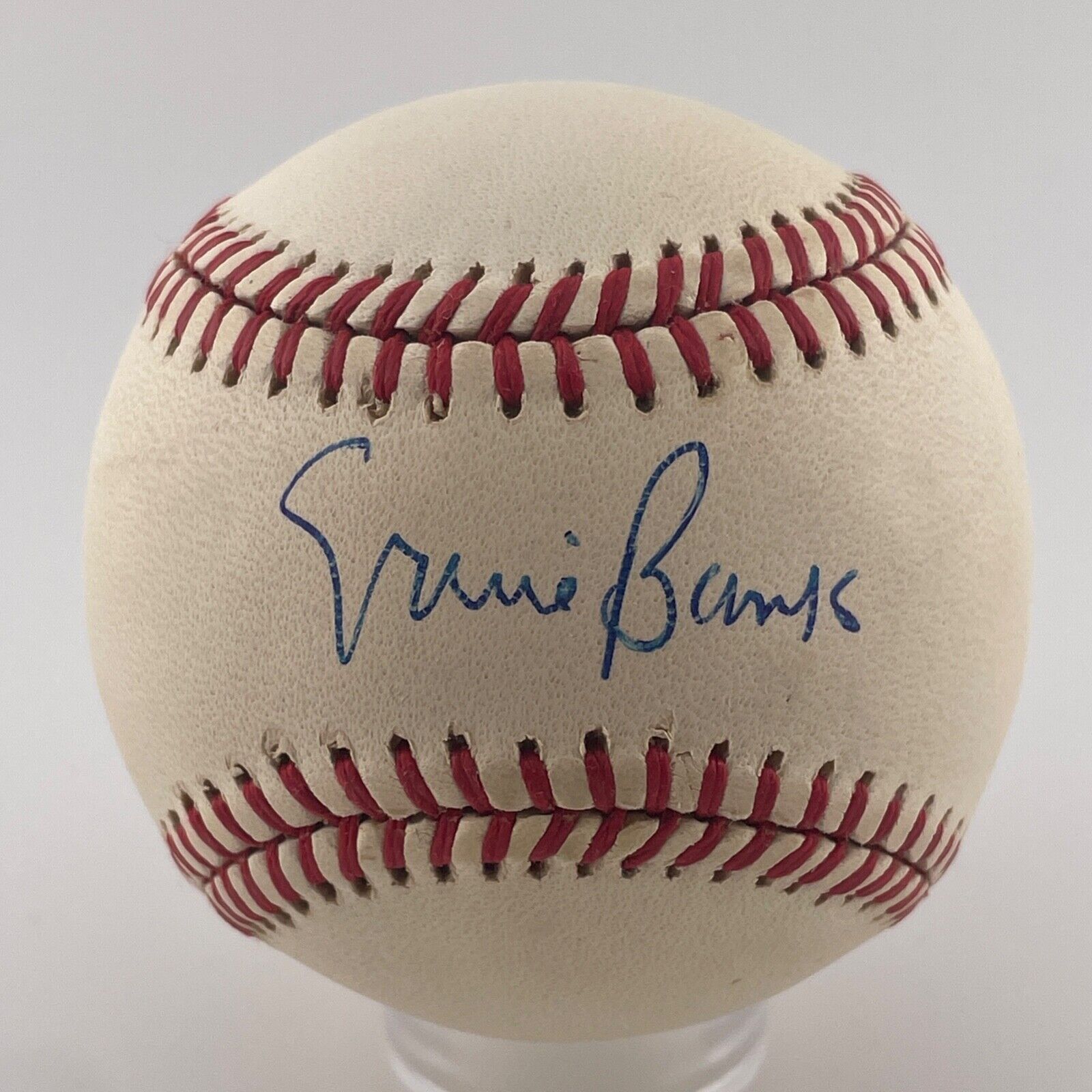 Ernie Banks Single Signed Baseball. Chicago Cubs. JSA
