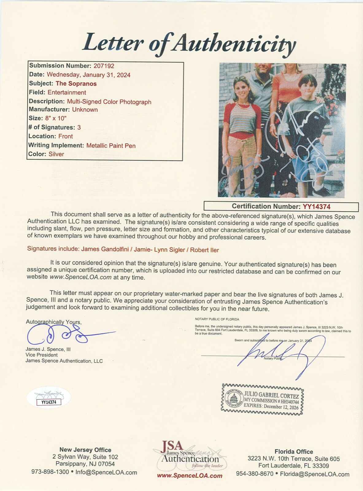 Sopranos Signed 8x10 Photo. James Gandolfini, Jamie Lynn Sigler, Robert Iler.JSA