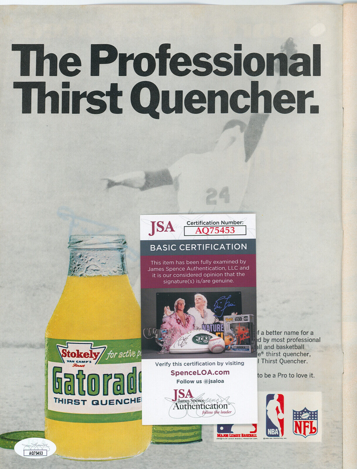 Willie Mays Sports Illustrated Signed Magazine, 1970. San Francisco Giants. JSA