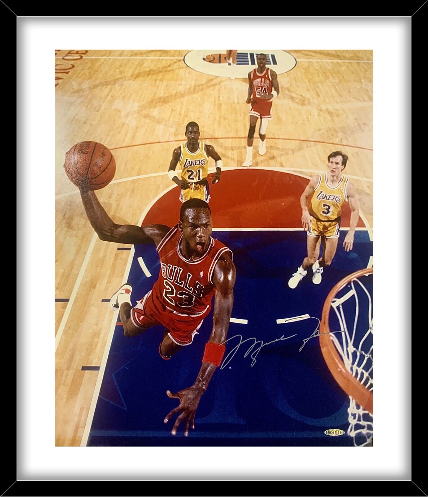 Michael Jordan Signed & Framed 16x20 Photo, Slam Dunk. Auto Upper Deck UDA
