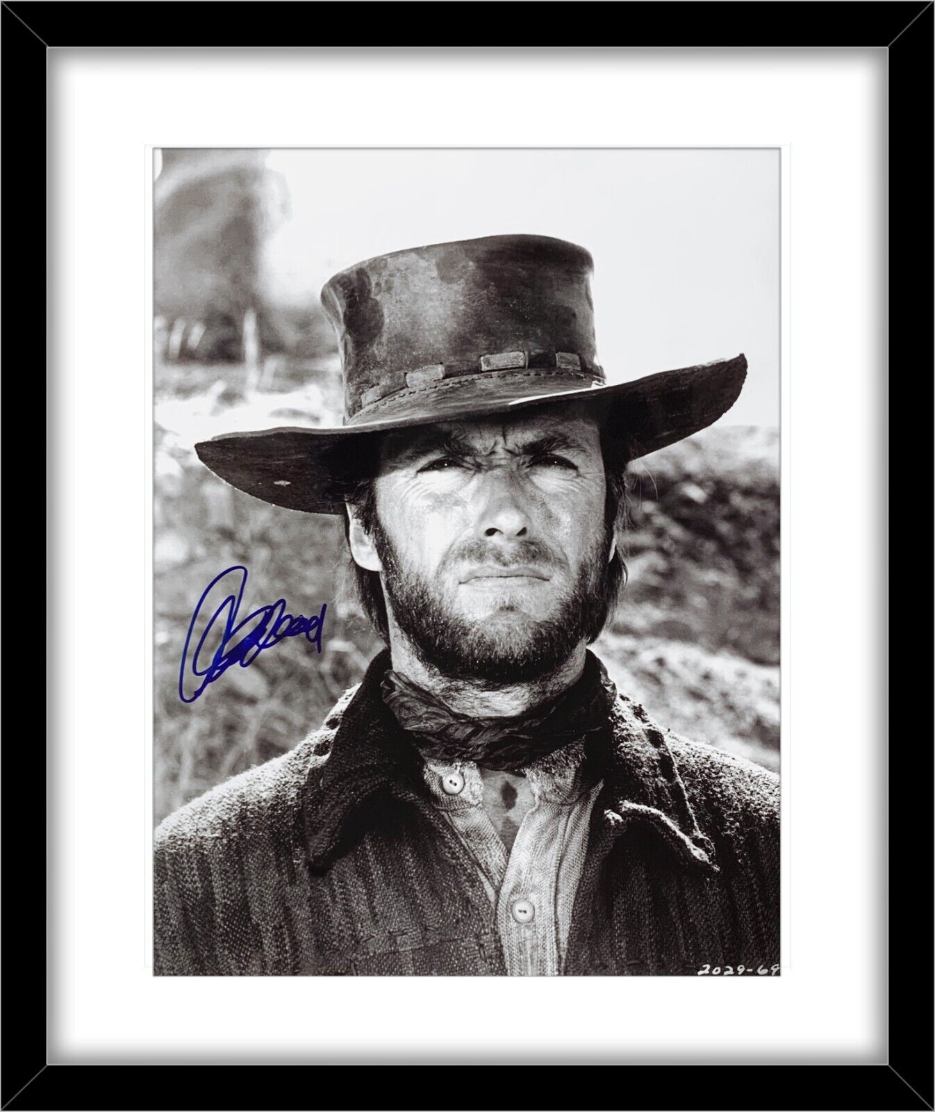 Classic Clint Eastwood Autograph Signed 11x14 Photo. Auto PSA