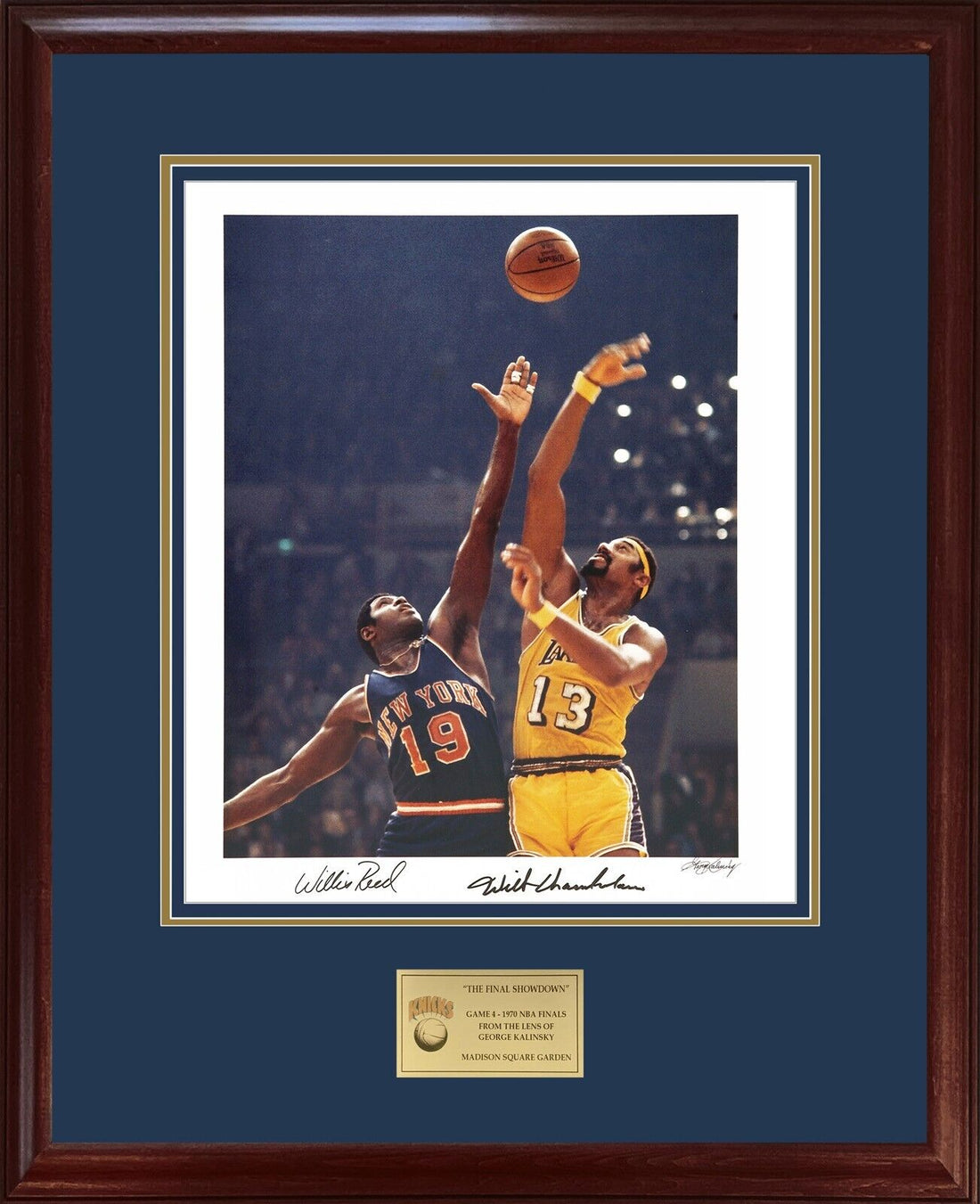 Willis Reed &amp; Wilt Chamberlain Signed Photo, 1970 NBA Finals Knicks Lakers. JSA