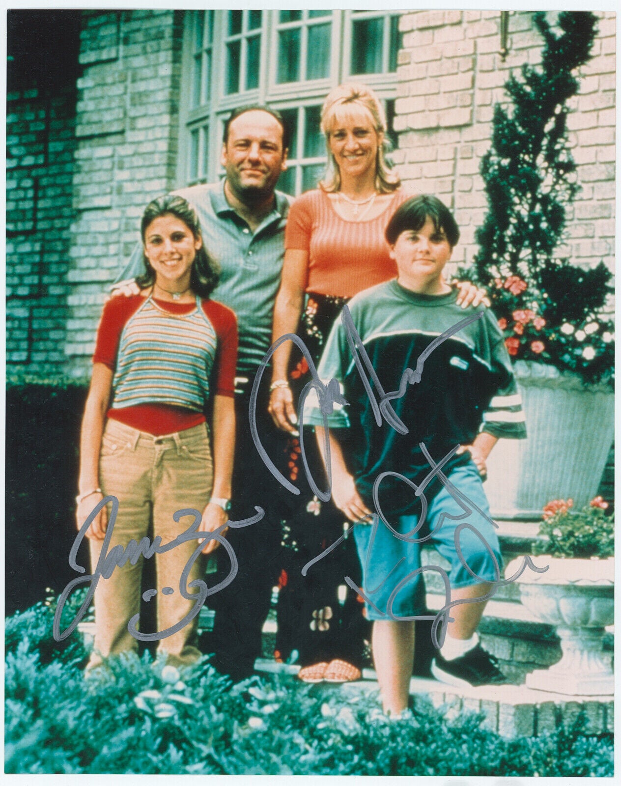 Sopranos Signed 8x10 Photo. James Gandolfini, Jamie Lynn Sigler, Robert Iler.JSA