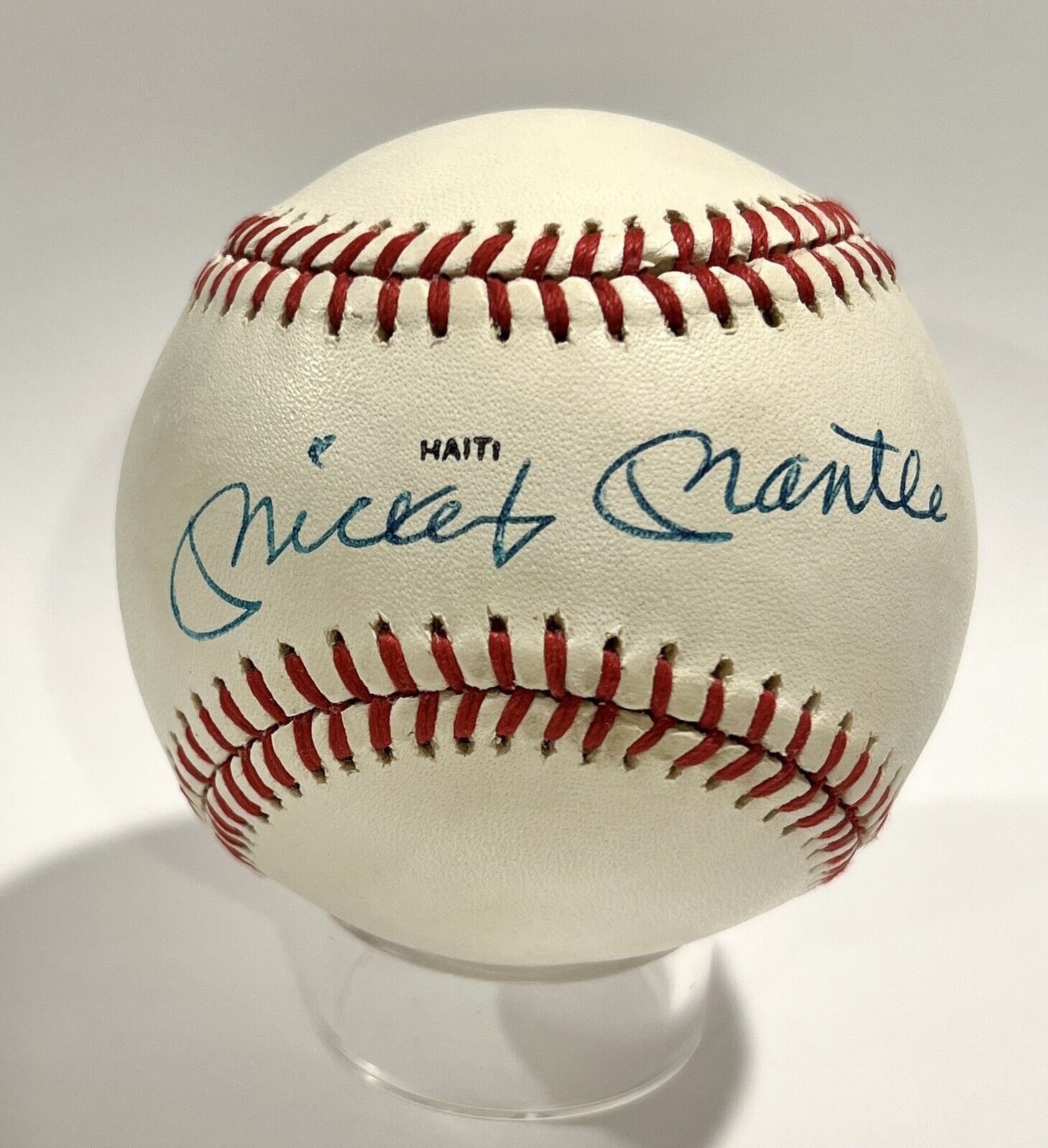Mickey Mantle & Roger Maris Dual Signed Baseball. Auto Grade PSA 8, Mint 9.