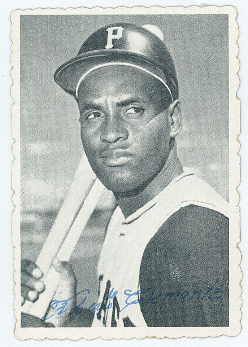 1969 Topps Deckle-Edge Roberto Clemente. Pittsburgh Pirates.
