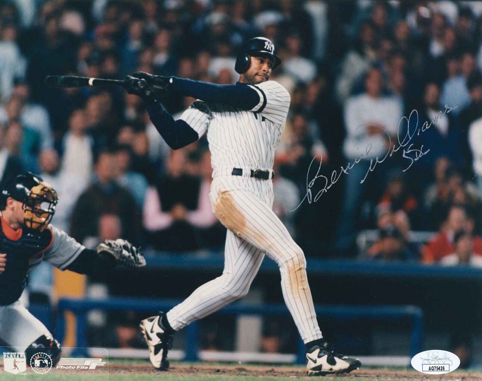 Bernie Williams 8x10 Signed Photo, New York Yankees. Auto JSA