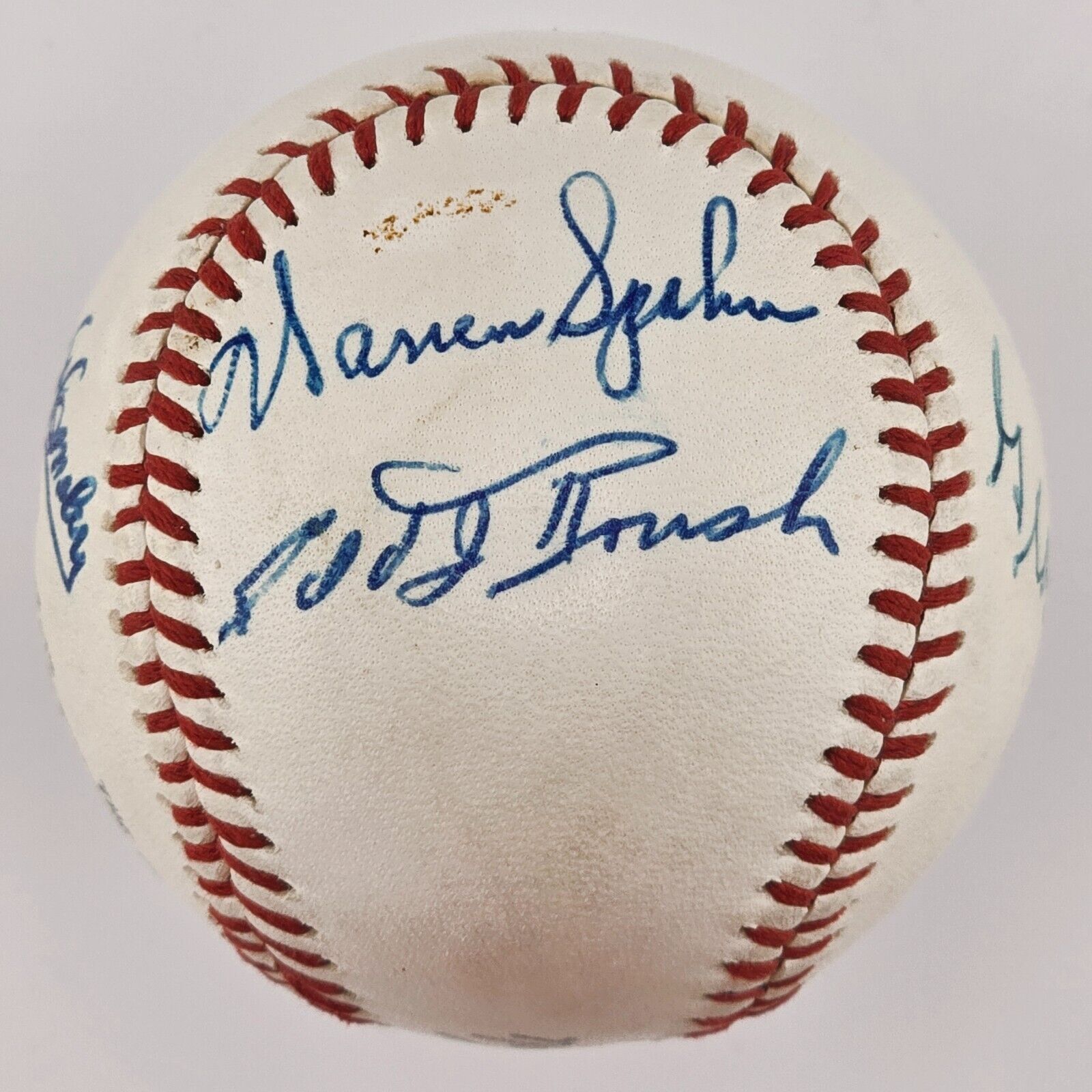 7 Hall of Famers Signed Baseball. Rogers Hornsby & George Sisler. PSA 9