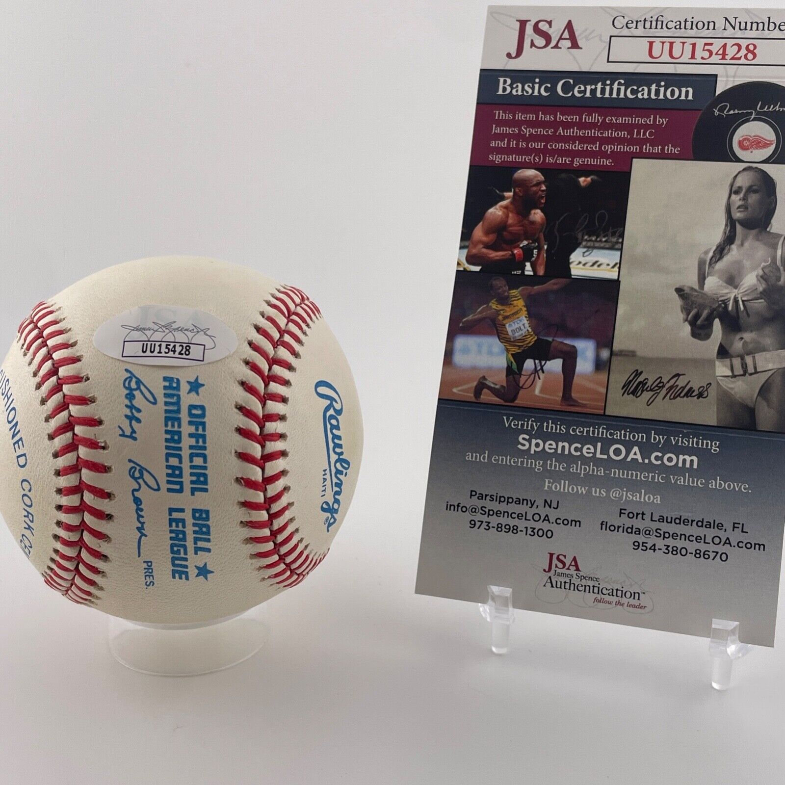 Carl Yastrzemski Single Signed Baseball. Boston Red Sox. JSA