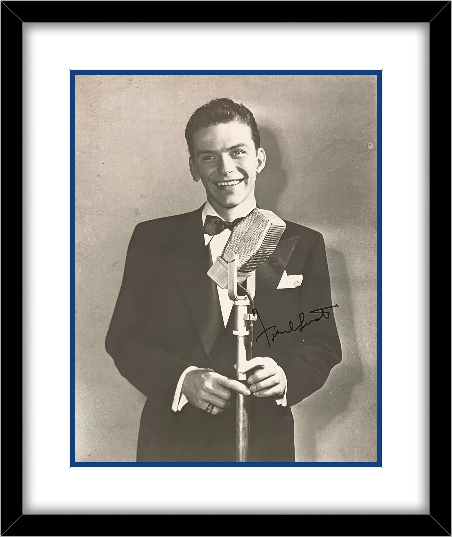 Rare Frank Sinatra Autograph, Signed 11x14 Photo. Auto PSA