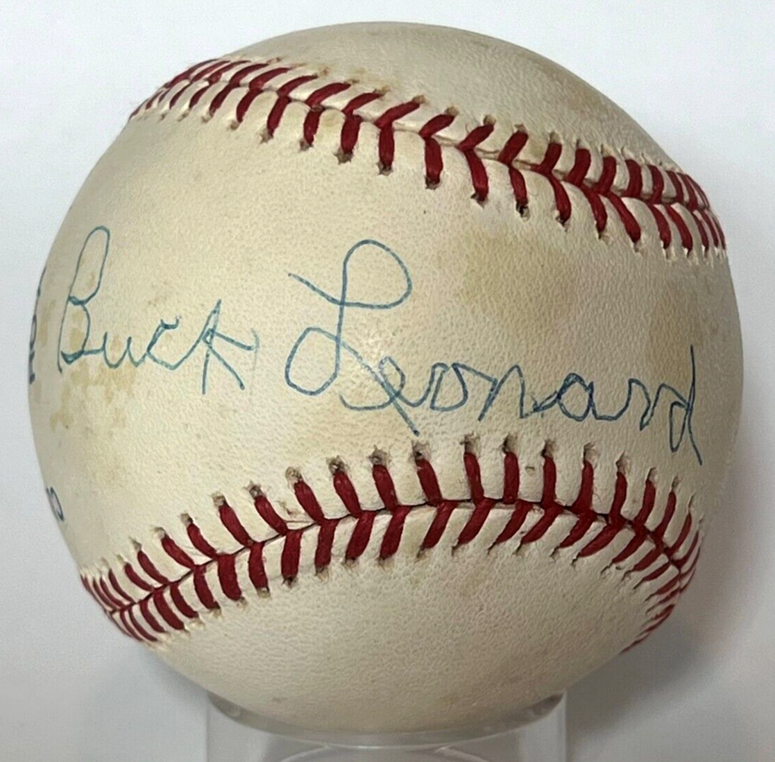 Buck Leonard Single Signed Autograph Baseball. Negro League. JSA signature.