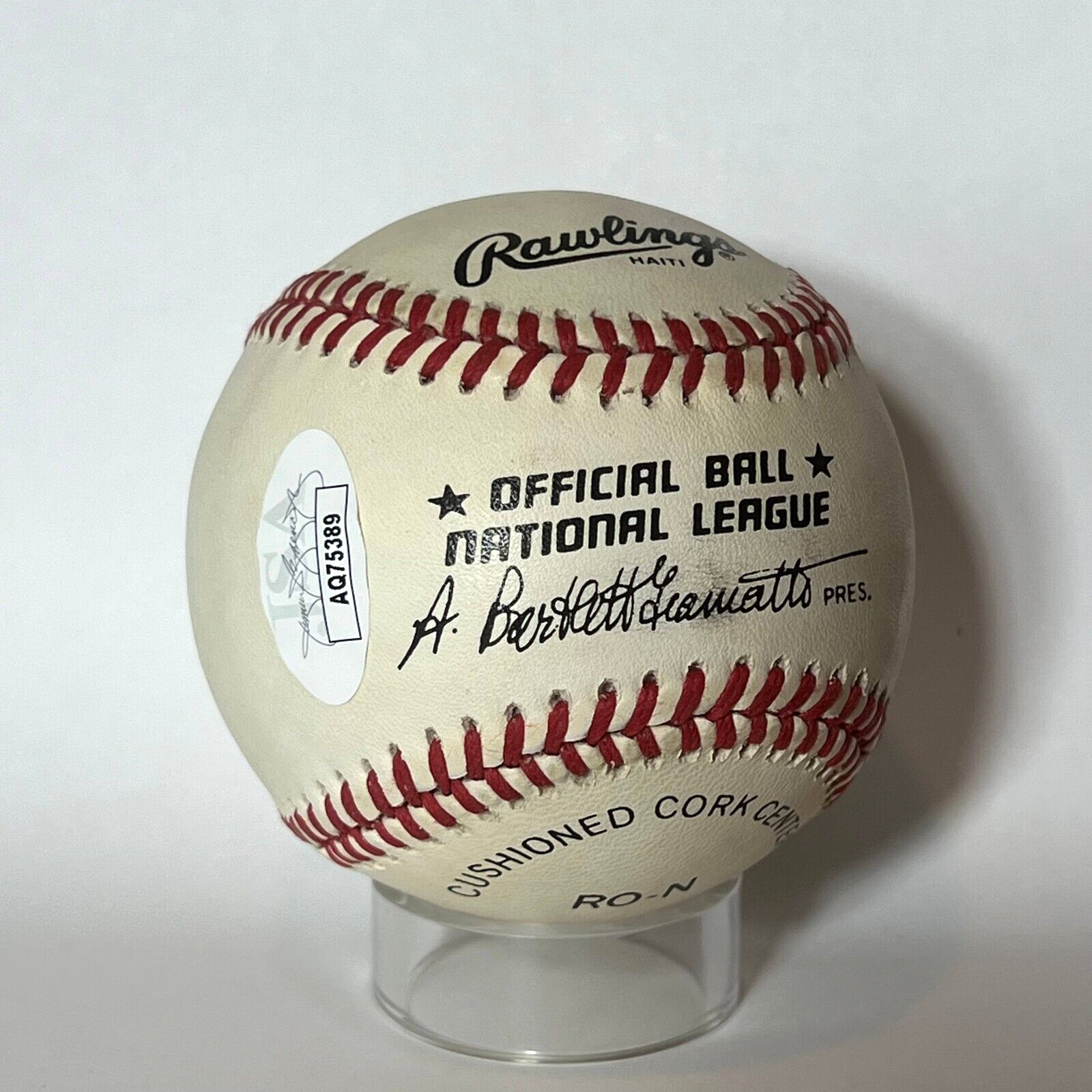 Eddie Mathews Single Signed Autograph Baseball. Milwaukee Braves. JSA signature