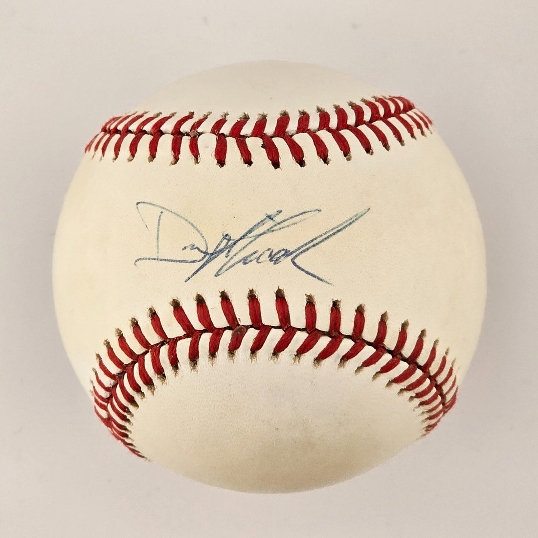 Dwight Gooden Signed Baseball. Hall of Famer. New York Mets. JSA0