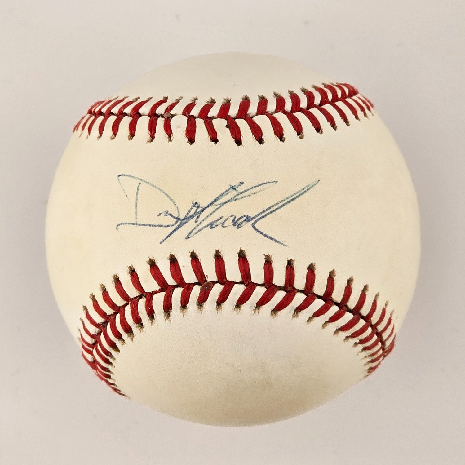 Dwight Gooden Signed Baseball. Hall of Famer. New York Mets. JSA0