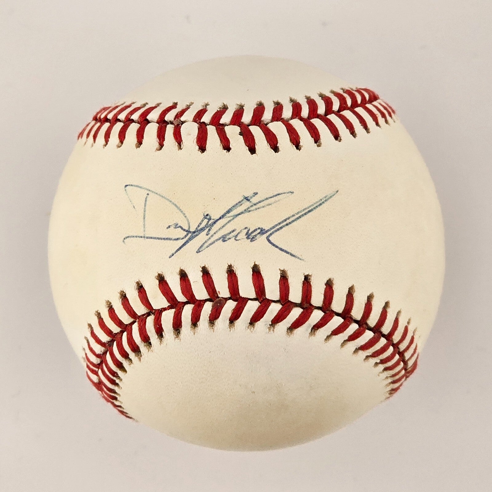 Dwight Gooden Signed Baseball. Hall of Famer. New York Mets. JSA0