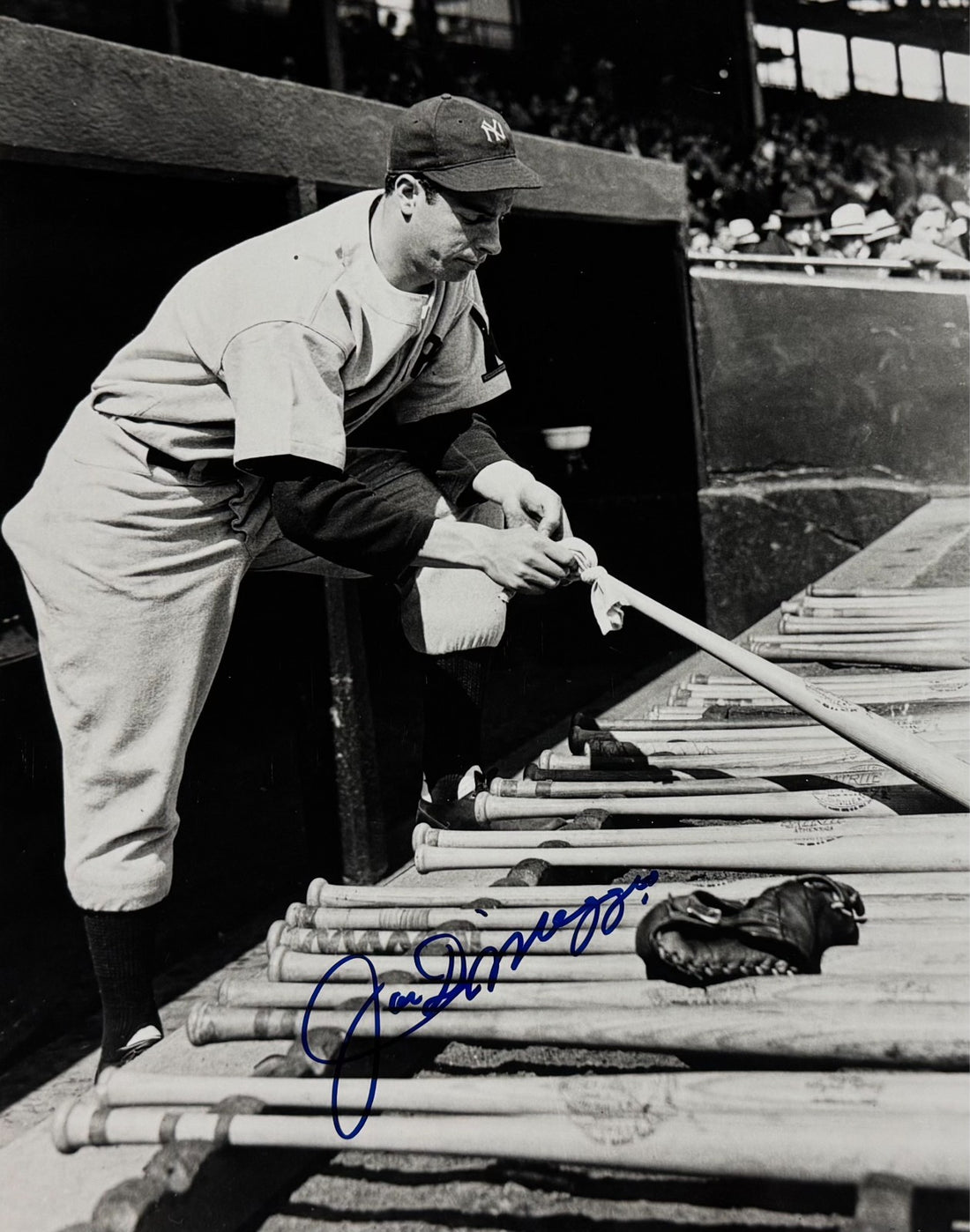 Joe DiMaggio Signed 11" x 14" Photo. Auto JSA1