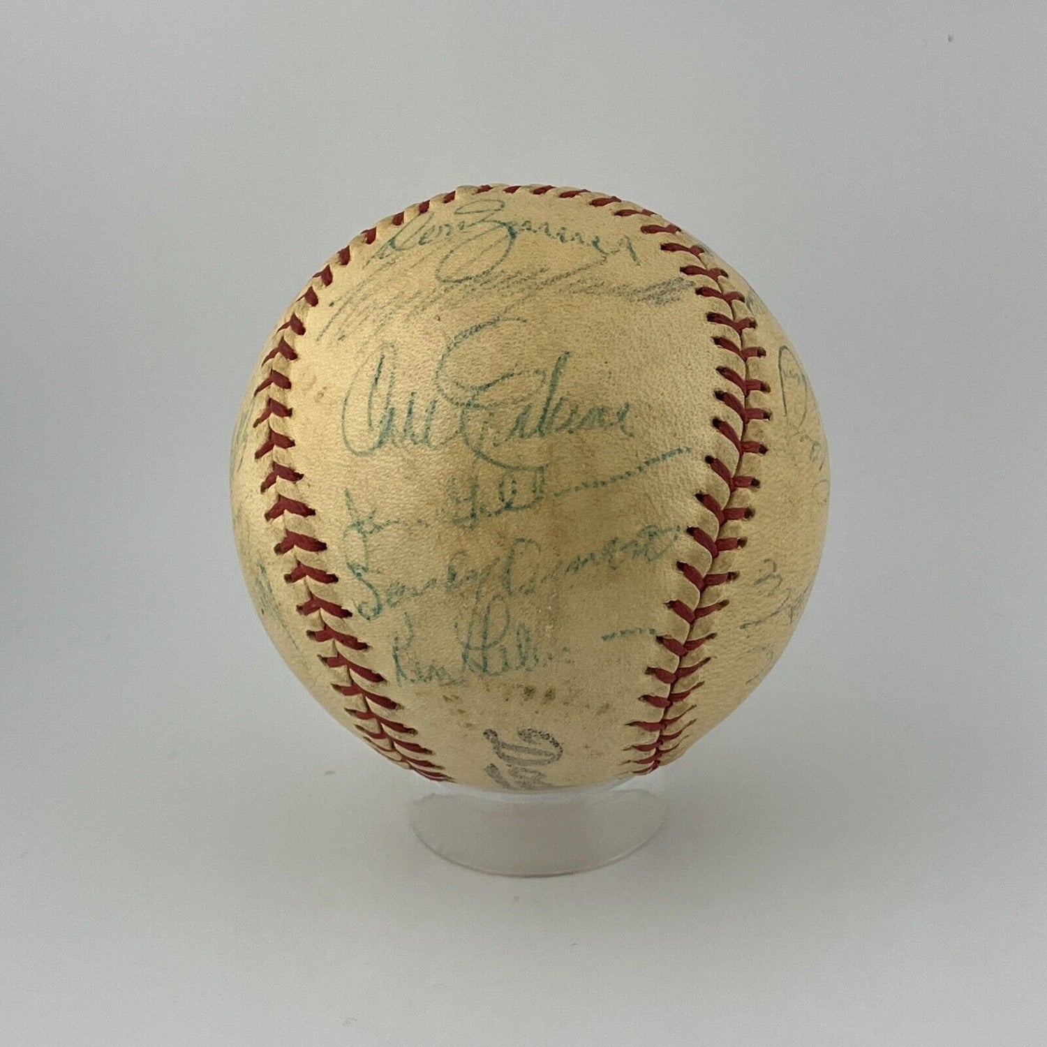 1956 Brooklyn Dodgers Team Ball. Clubhouse Signatures Jackie Robinson, Hodges