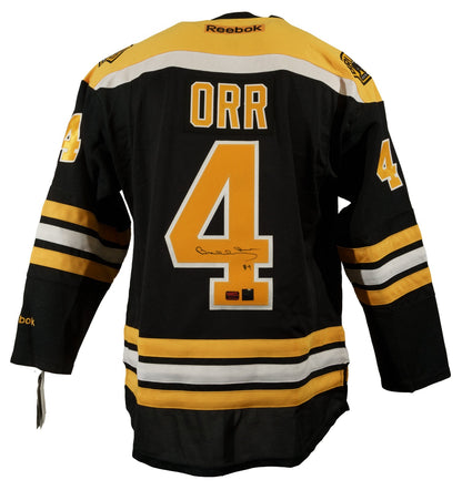 Bobby Orr Signed Boston Bruins Jersey. Great North Road America &amp; JSA0