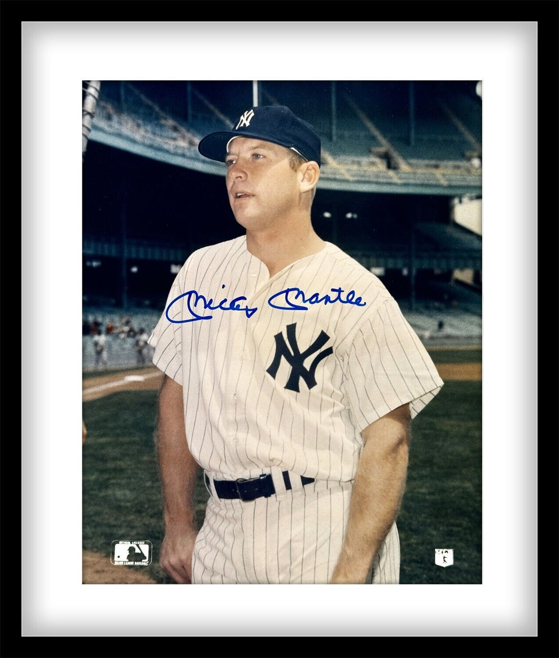 Mickey Mantle Signed 8x10 Photo, Graded Gem Mint 10 Auto Beckett BAS