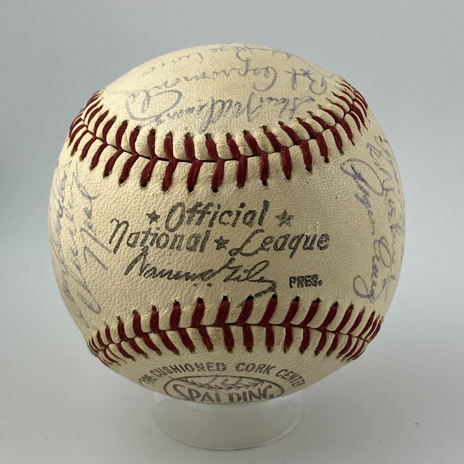 1961 Los Angeles Dodgers Team Ball. Clubhouse Signatures Gil Hodges, Duke Snider