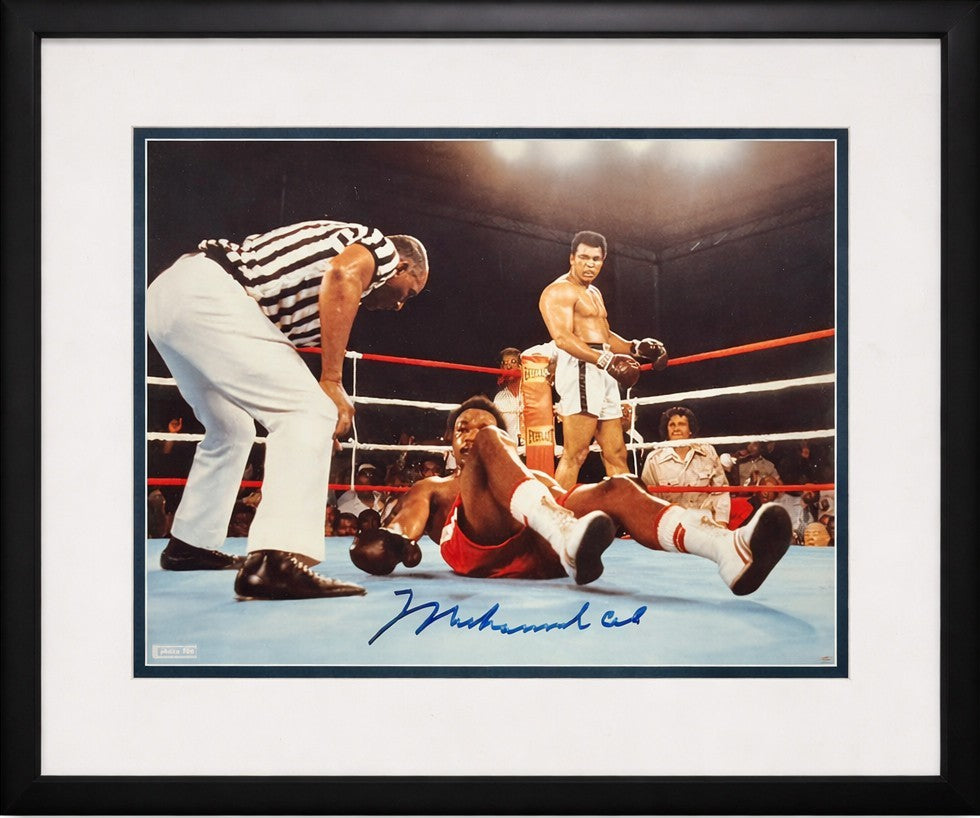Muhammad Ali Signed &amp; Framed 8" x 10" Photo. Rumble in the Jungle. PSA LOA0