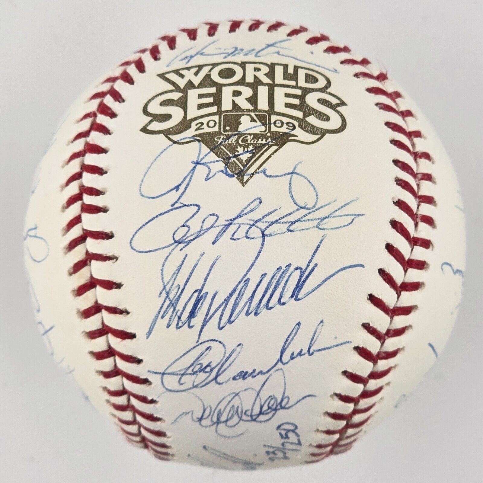 2009 New York Yankees Team Signed Baseball. World Series Champions. 23/250. MLB