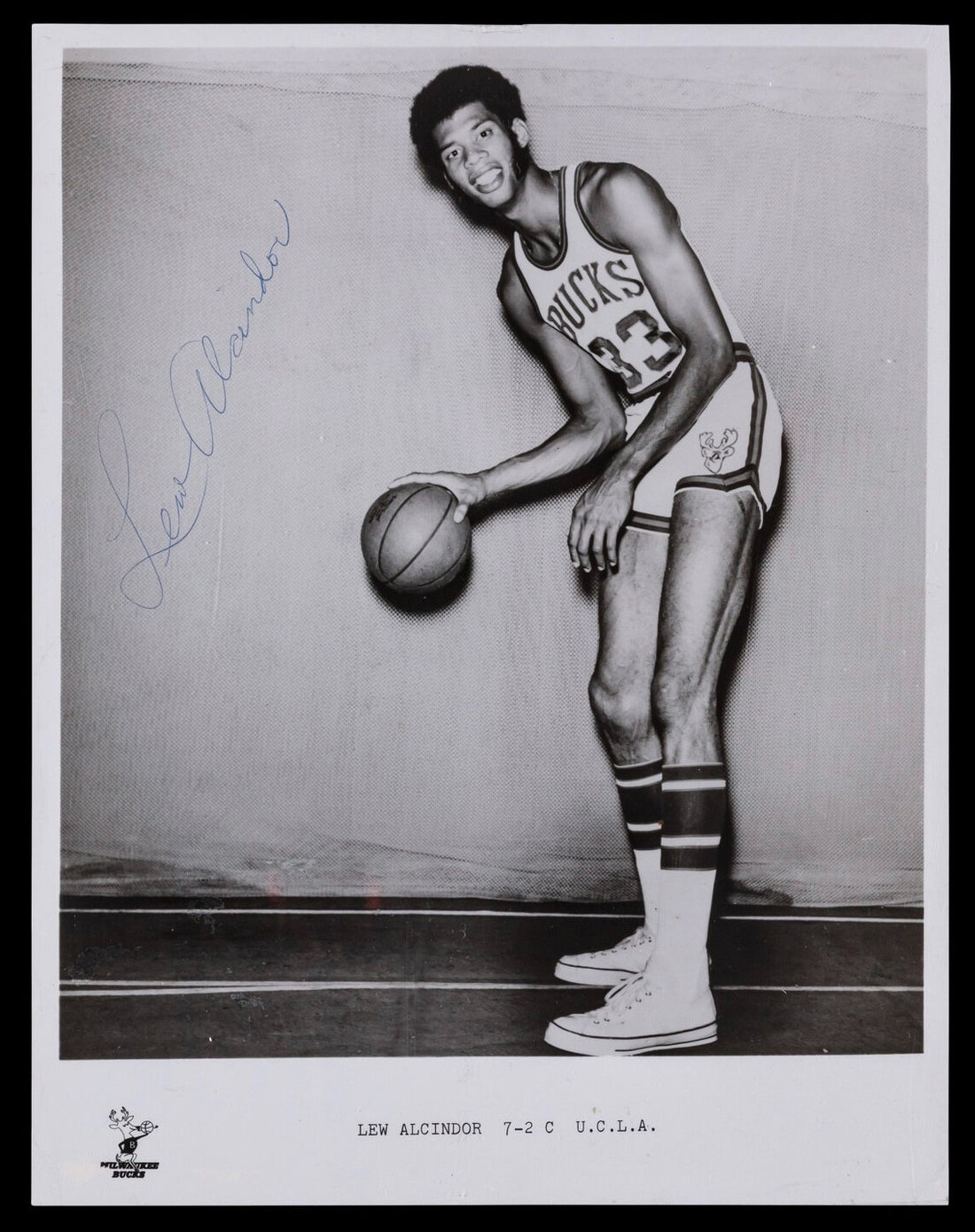 c.1970 Lew Alcindor Signed Photograph, Kareem Abdul Jabbar Rookie Year. PSA 90
