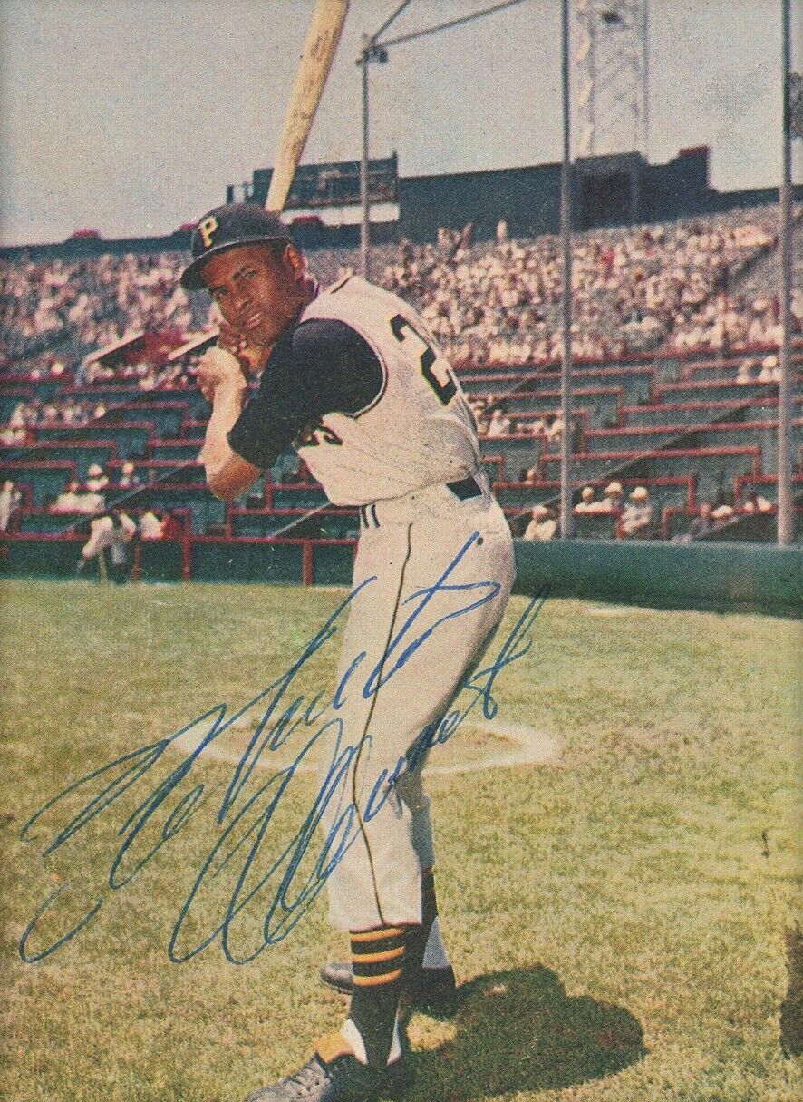 Rare Roberto Clemente Signed Color Photo, Batting Stance Pose. Auto JSA