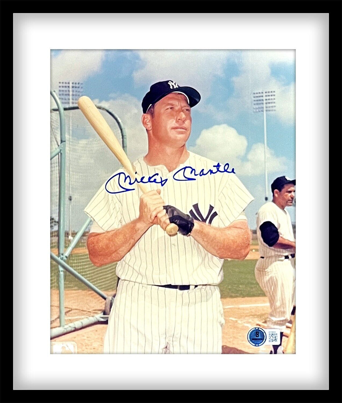 Mickey Mantle Signed &amp; Framed Photo. New York Yankees Hall of Famer. Beckett