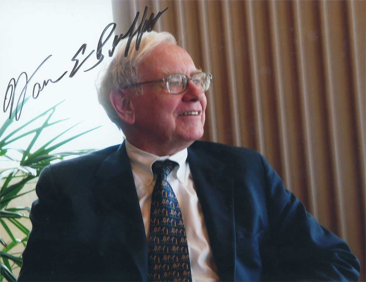 Rare Warren Buffett Signed 8x10 Photo. Auto PSA2