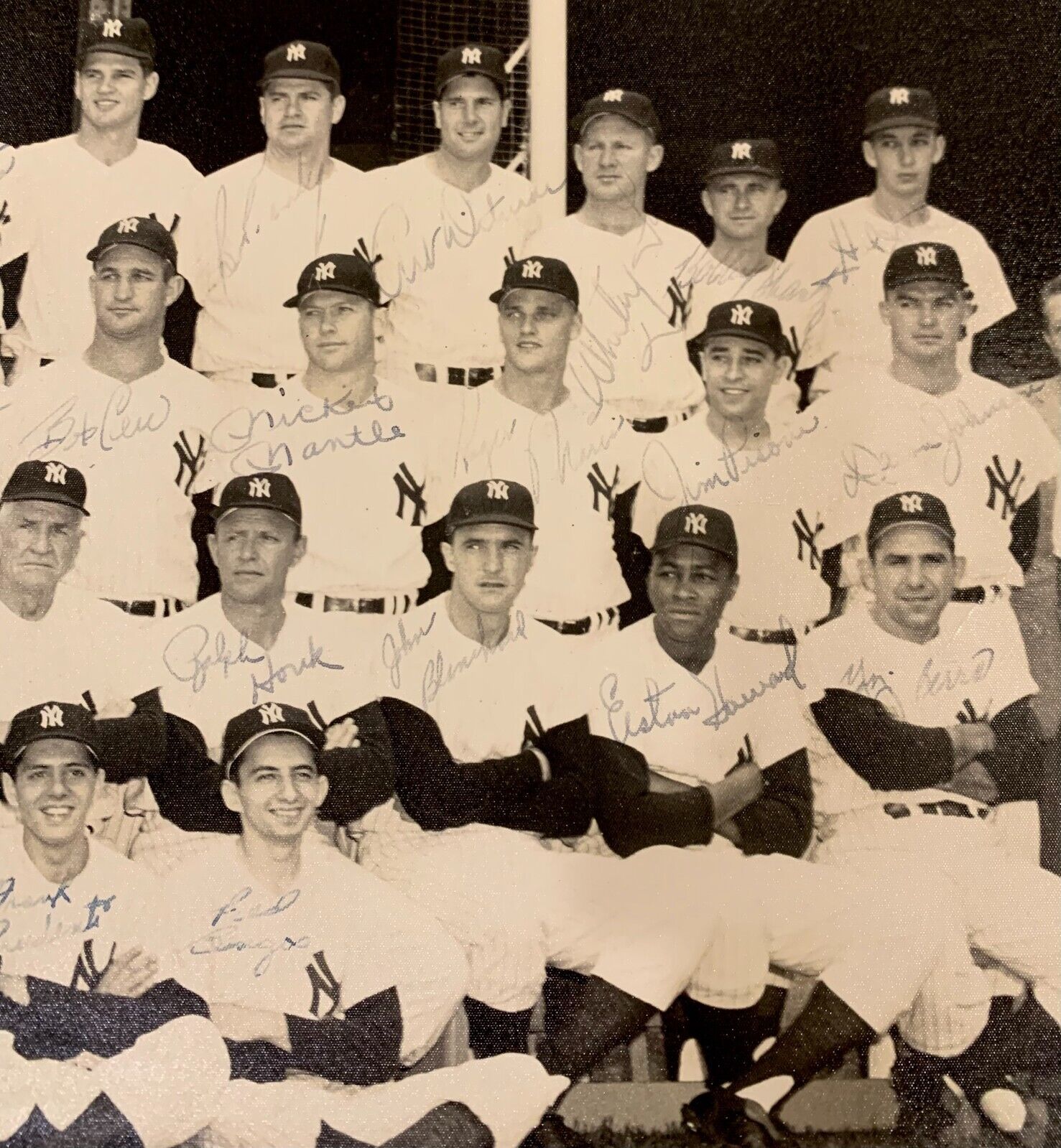 1960 New York Yankees Team Signed Photo. 37 Signatures. PSA LOA