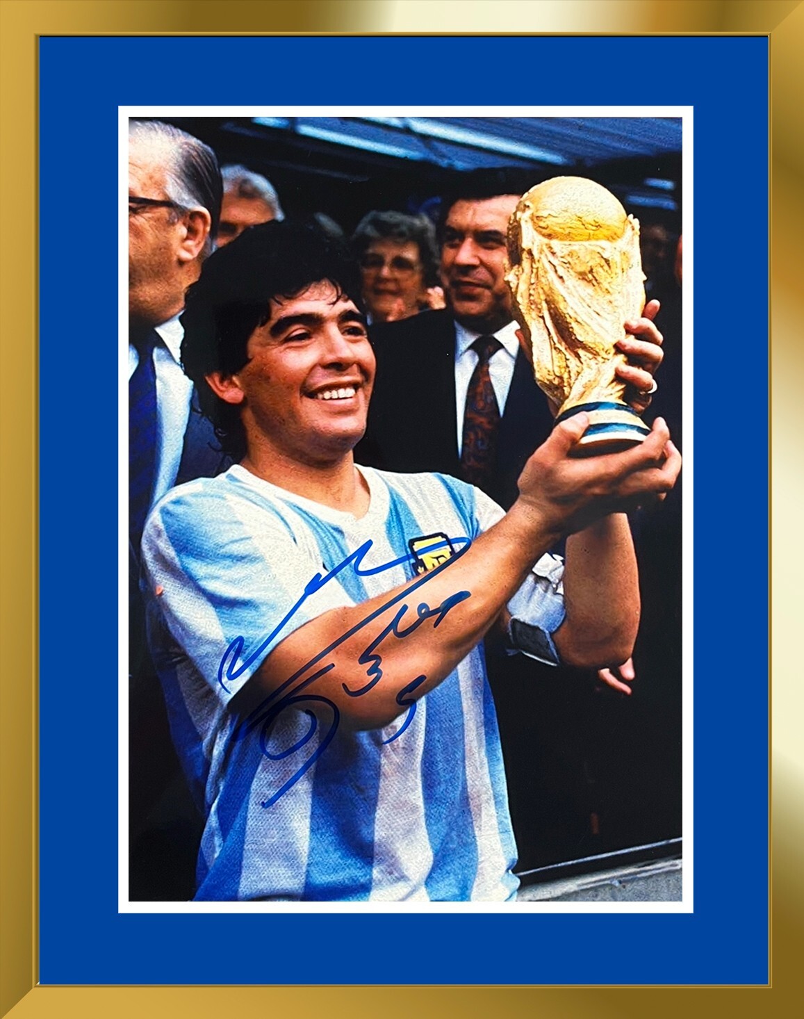 Rare Diego Maradona Signed Photo, Argentina 1986 World Cup. Auto PSA0
