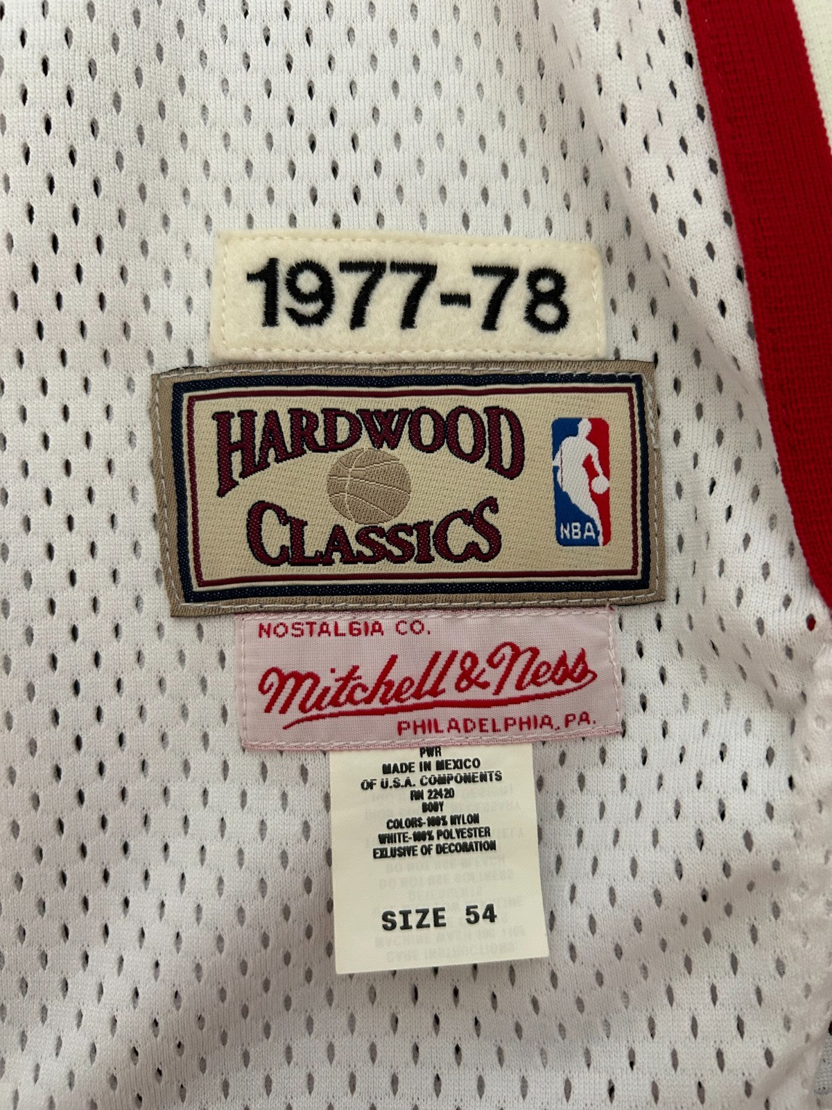 Julius Erving Dr. J Signed Jersey. 76ers Mitchell Ness Size 54 JSA3