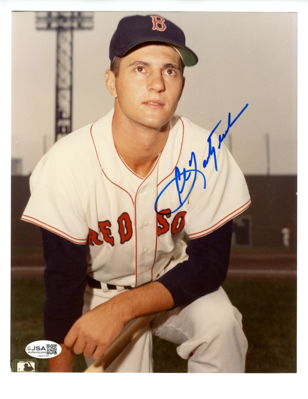 Carl Yastrzemski Signed Photo, 8x10. Red Sox JSA0