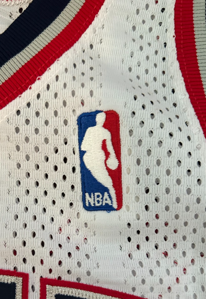 Jayson Williams 1999-00 Game Worn Jersey, Signed. NJ Nets. Home White4
