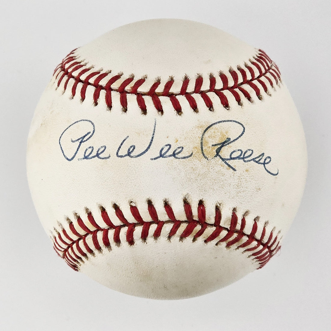Pee Wee Reese Signed Baseball. JSA. Brooklyn Dodgers Hall of Famer0