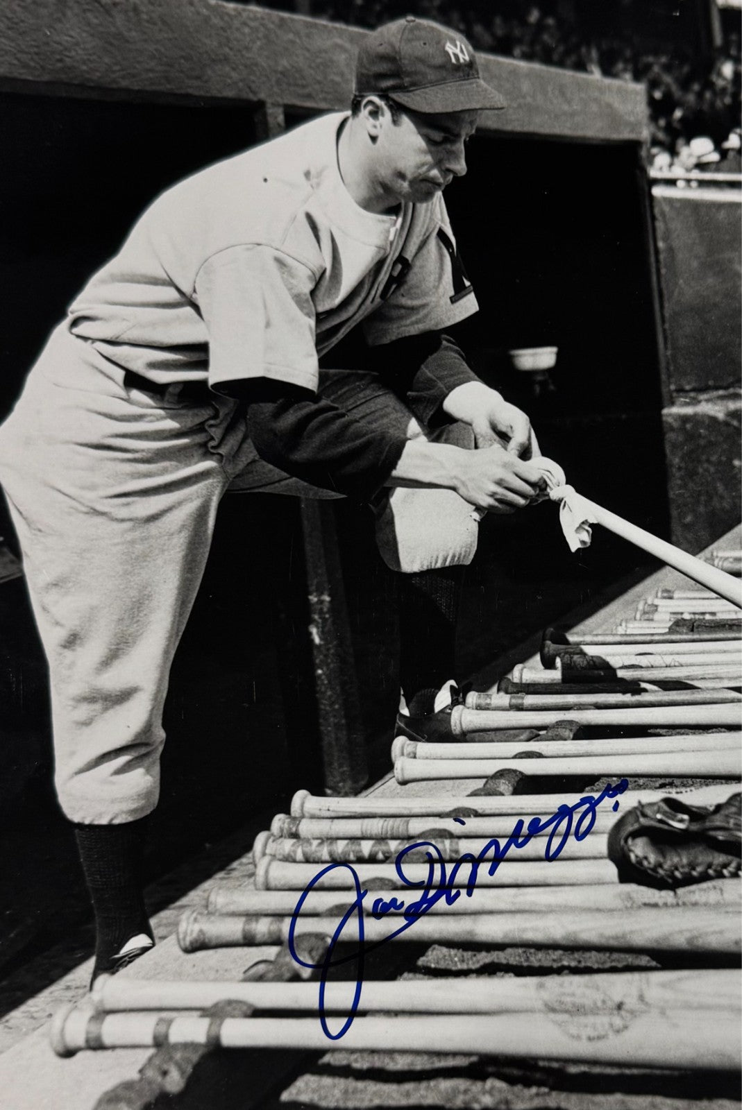 Joe DiMaggio Signed 11" x 14" Photo. Auto JSA2