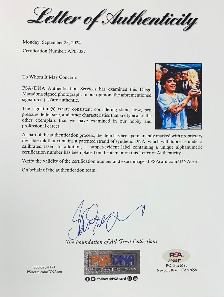 Rare Diego Maradona Signed Photo, Argentina 1986 World Cup. Auto PSA2