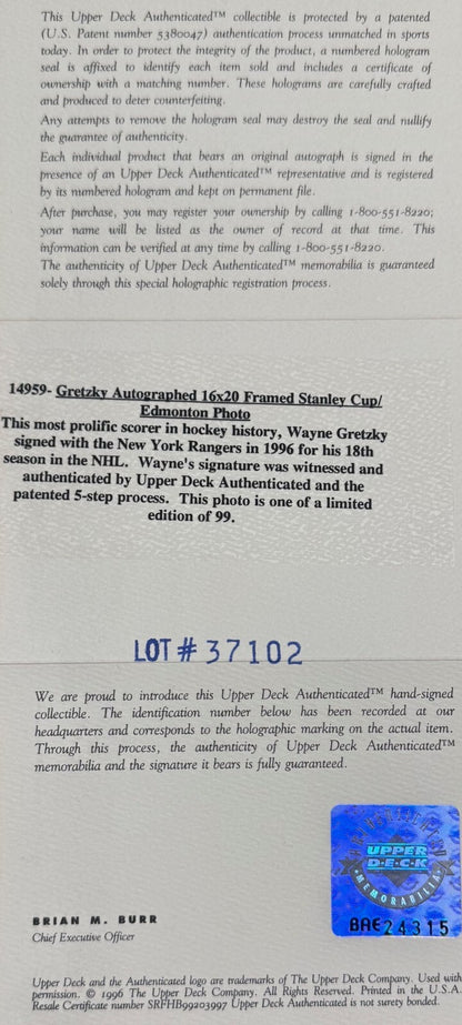 Wayne Gretzky Signed 16x20 Photo, Upper Deck Limited Edition /99. Auto UDA2