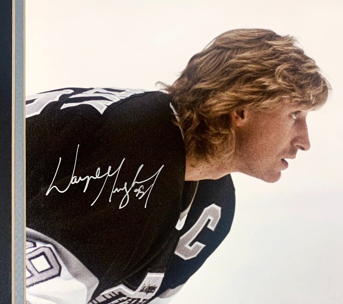 Wayne Gretzky Signed &amp; Framed Photo. Los Angeles Kings. JSA