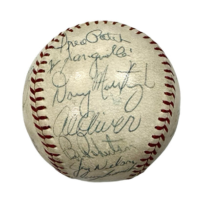 1970 Pittsburgh Pirates Team Signed Baseball with Roberto Clemente. JSA2