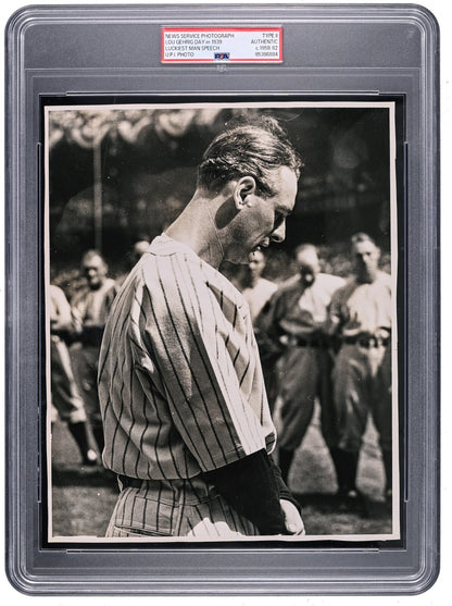 Lou Gehrig Day 1939, Luckiest Man Speech Original Photo. Iconic Image PSA Type 20