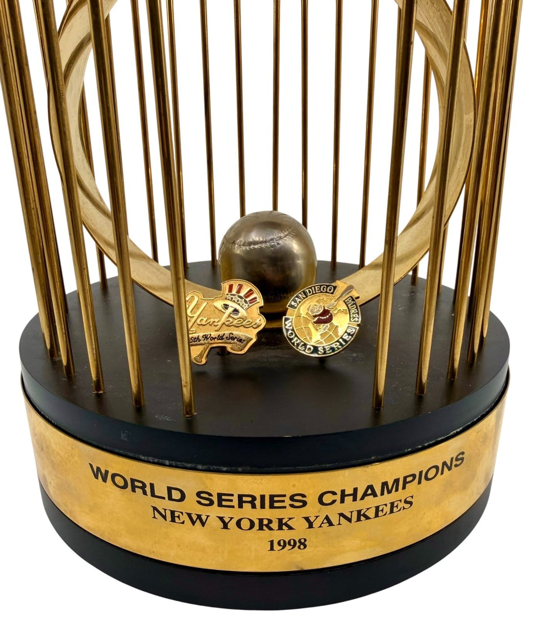 1998 NY Yankees World Series Championship Trophy, Balfour1