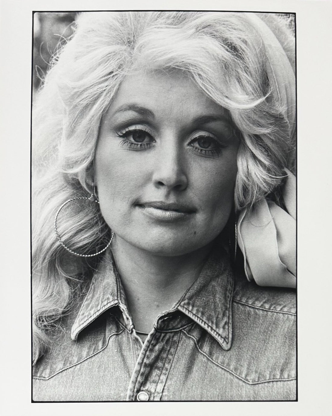 Dolly Parton Original David Gahr 8x10 Photograph. New York City, 19760