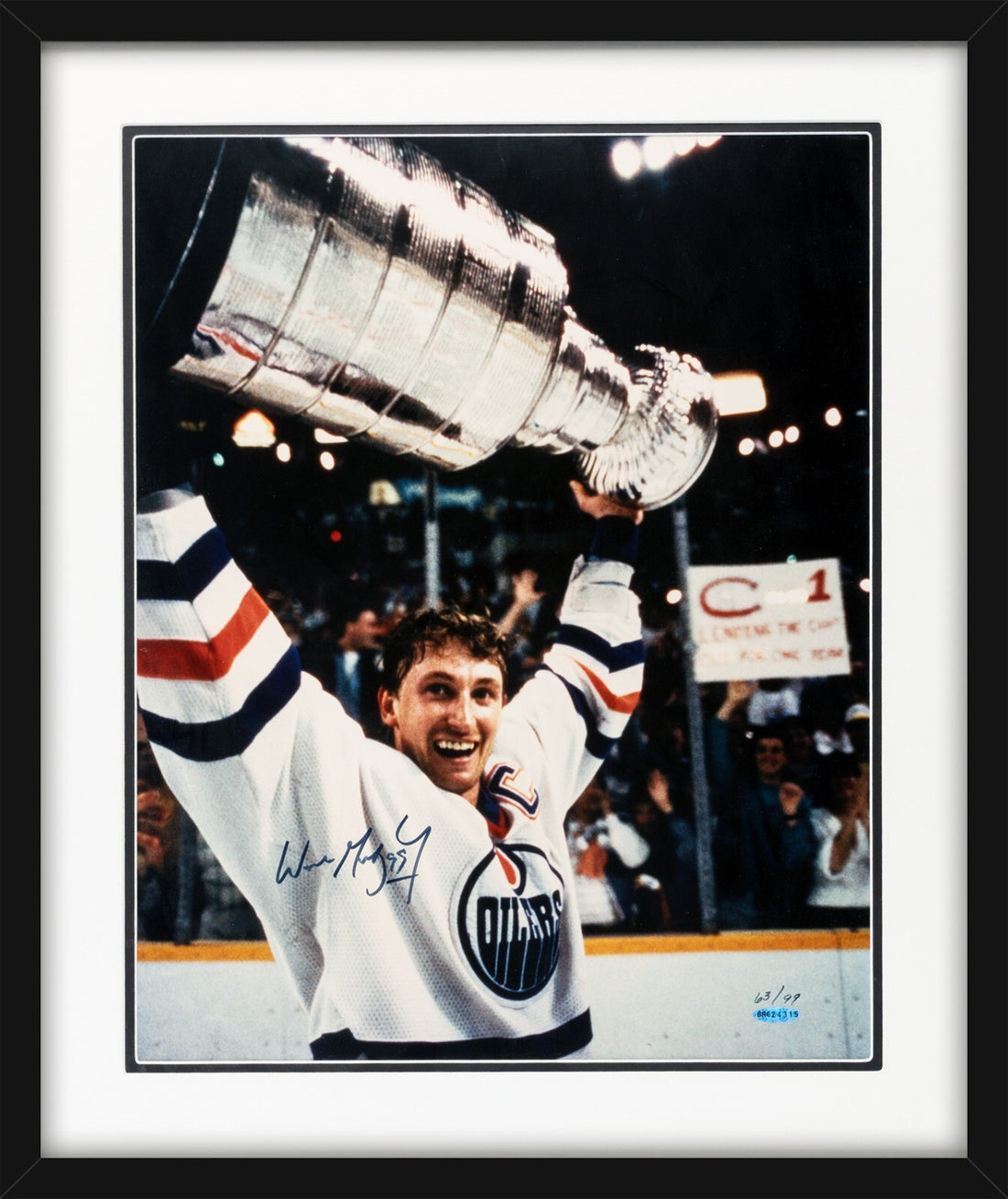 Wayne Gretzky Signed 16x20 Photo, Upper Deck Limited Edition /99. Auto UDA0