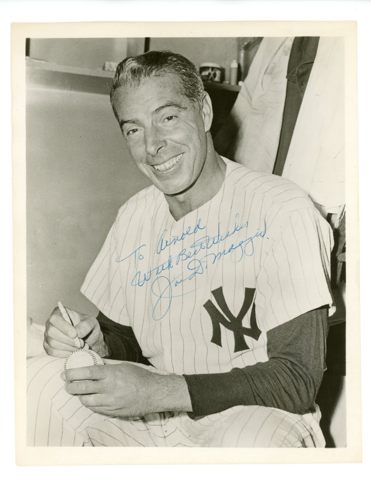Joe DiMaggio Signed Photo JSA0