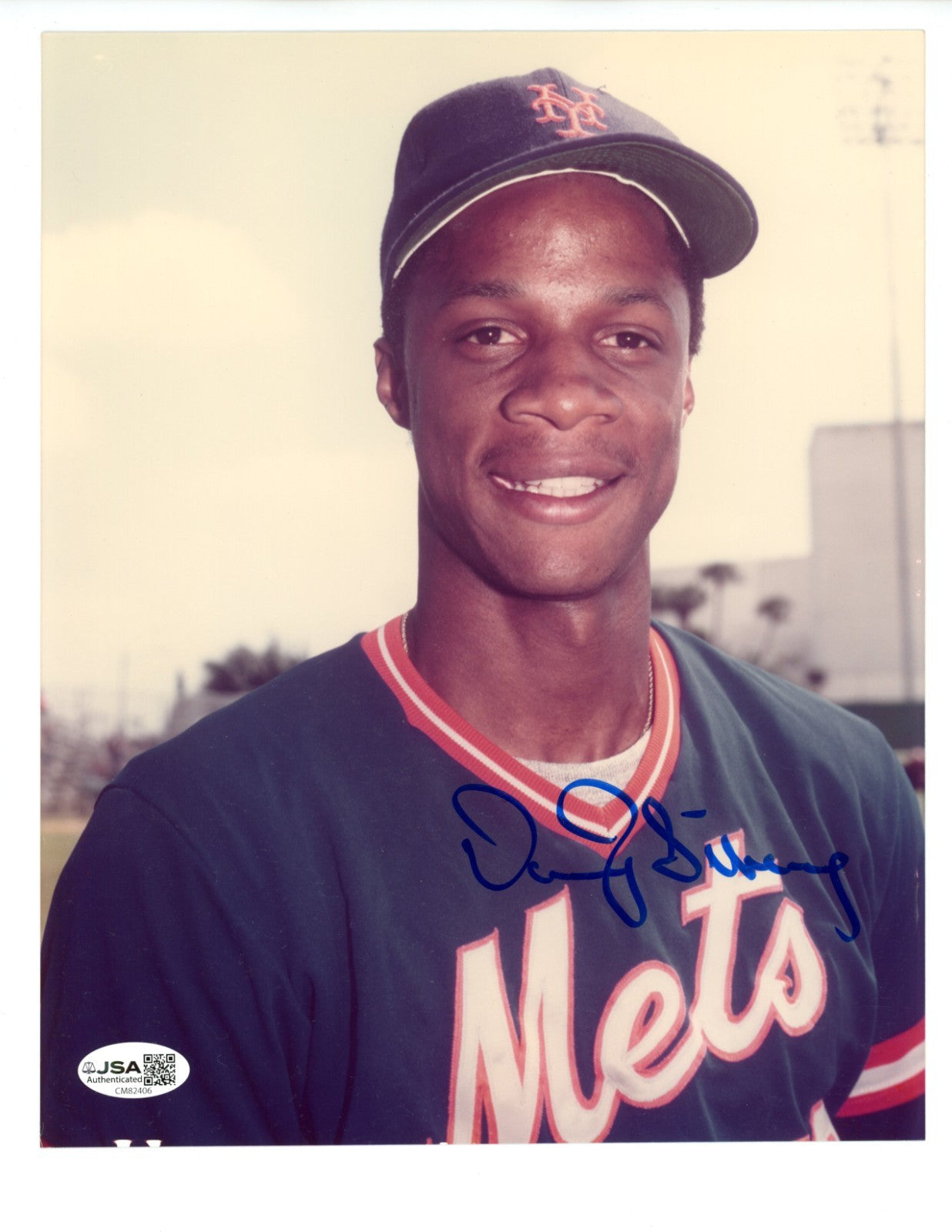 Darryl Strawberry Signed Photo, 8x10. New York Mets JSA0